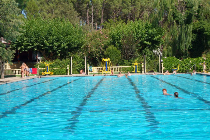 Piscinas La Cabaña, piscina olímpica y piscina infantil