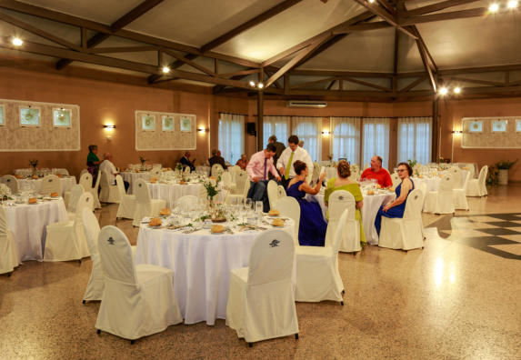 Salón Imperial para bodas, banquetes, celebraciones, cócteles...
